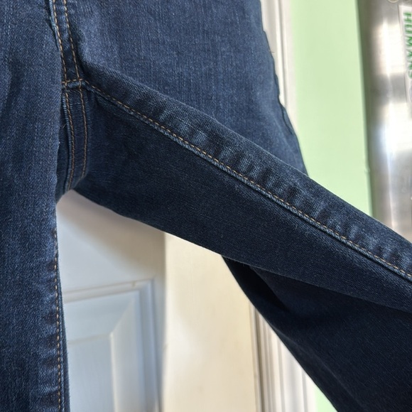 Eddie Bauer Dark Blue StayShape® Curvy Boot Cut Jeans Everyday Staple Size 2 - Picture 7 of 13